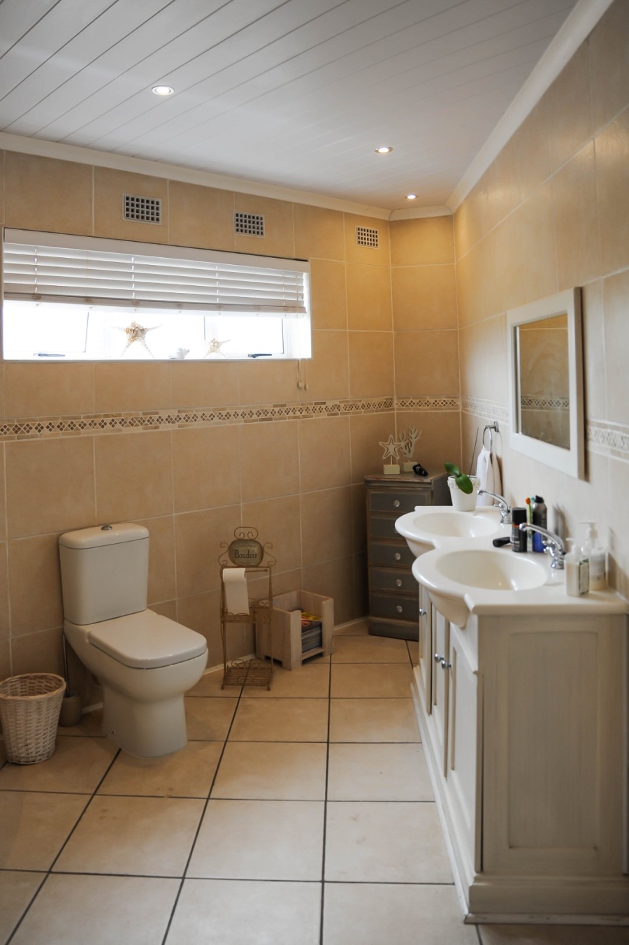 5 Bedroom Property for Sale in Myburgh Park Western Cape